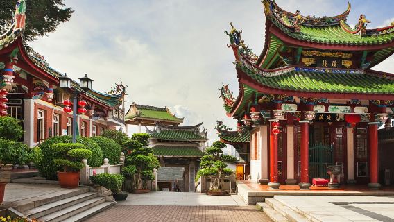 Visite privée d'une journée à Xiamen, Fujian : île de Gulangyu, musée du piano, temple Nanputuo et rocade