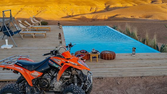 Marrakesch-Wüstenritt mit Quad und Kamel, Mittagessen und Poolbesuch