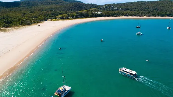 Great Keppel Island Day Trip with Lunch
