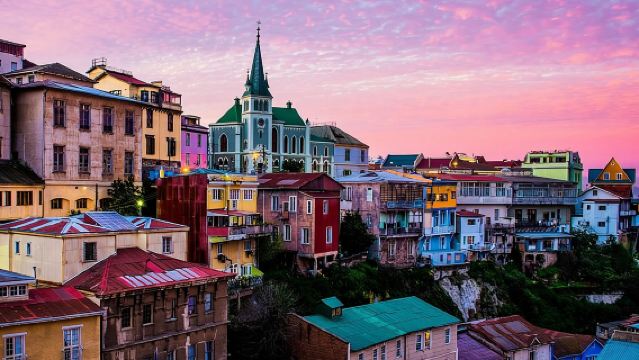 ¡Famoso Valparaíso! Tour Premium a Pie con un Guía Nativo