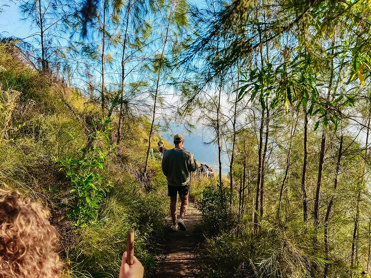 Bali: Sunrise Mount Batur Guided Hike with Breakfast