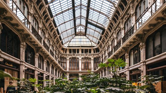 Turin: Small-Group Walking Tour of Top City Highlights