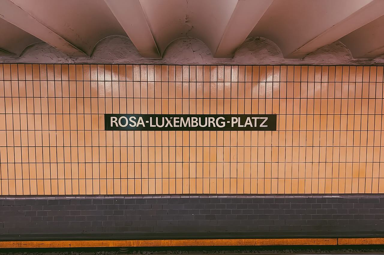 Luxembourg: Capture the most Photogenic Spots with a Local