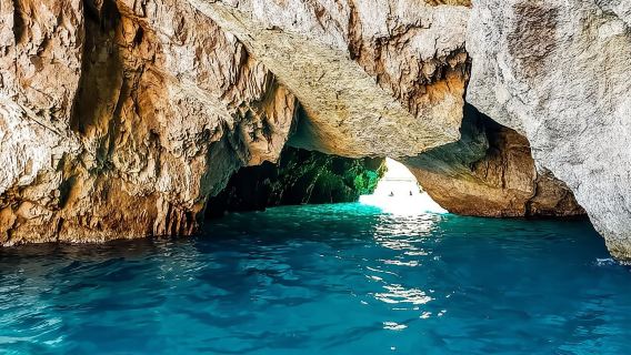 Bokokotor-Bucht, Blaue Höhle und Panorama von Mamula