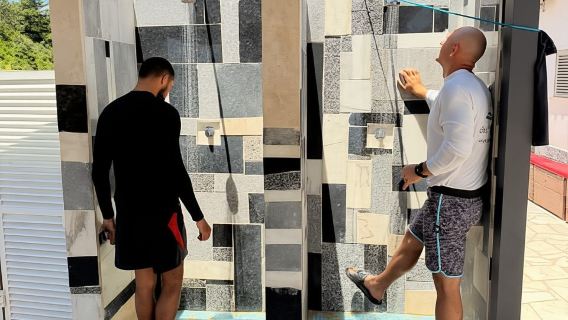 Algarve: Poranna wycieczka kajakowa do jaskini Benagil z możliwością skorzystania z prysznica