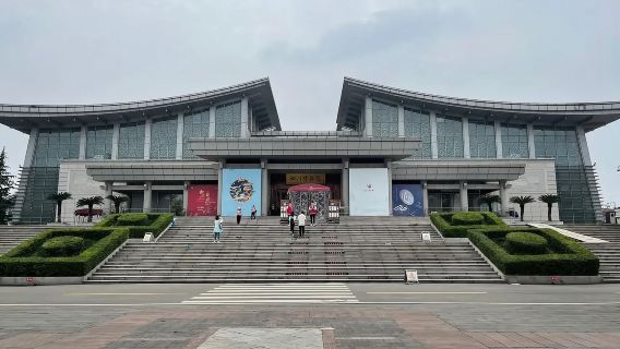 四川博物院大咖講解丨人工解說+高清藍牙耳機+天天發團