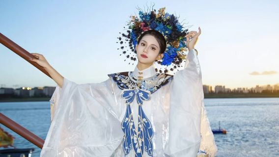 泉州蟳埔村旅拍【10年以上經驗攝影師/簪花套餐/全場服裝自由選擇/無任何隱形】