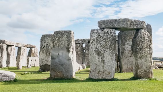 ทัวร์วันเดียว/ทัวร์หลายวัน วินด์เซอร์ + สโตนเฮนจ์ + อ็อกซ์ฟอร์ด จากลอนดอน สหราชอาณาจักร