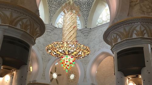 DEAL: Sheikh Zayed Grand Mosque and Dubai Red Dunes with BBQ Dinner Day Tours 3