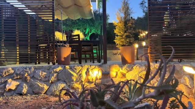 Athene: Workshop Maak je eigen leren sandalen