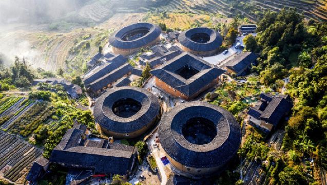 Perjalanan Klasik Tulou: Kompleks Tulou Hongkang Fujian + Tarikan Pelancongan Tianluokeng