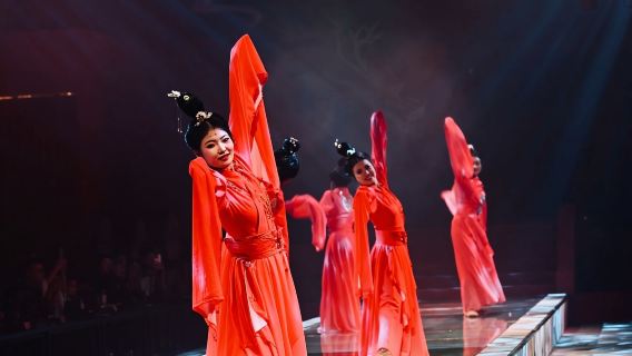 Pengalaman Jamuan Kekaisaran Tradisional Hubei Enshi Shangyanfu (Pesona Kuno + Jamuan Kekaisaran + Pesta untuk Indera Penglihatan dan Pengecap + Gaya Han dan Tang)