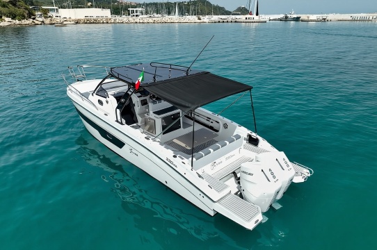 Lawatan Bot Persendirian di Tasik Como