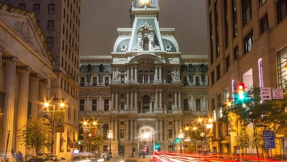 Philadelphia: Open-Top Nighttime Bus Tour