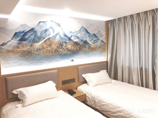 Others 5, Kaiyun Hostel, Shanghai