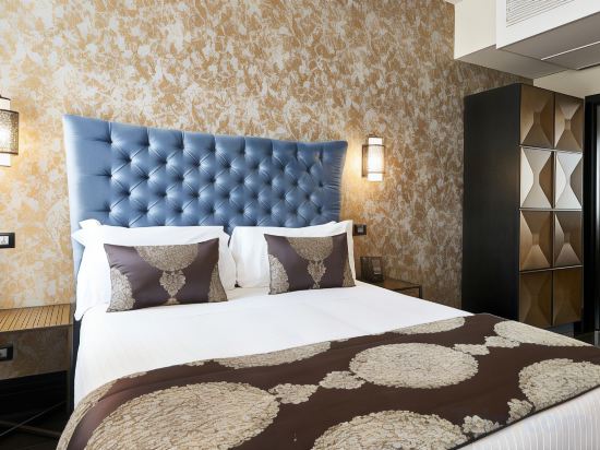 The Venice Times Room Type - Superior Room