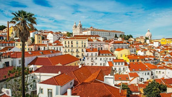 Tuk tuk experience through the historic neighborhood of Alfama