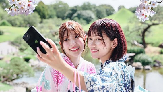 Experiencia privada de alquiler de kimono Kyushu Kumamoto Suizenji