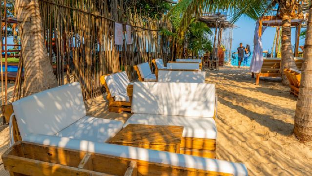 Desde Cartagena: 4 islas del Caribe, playas paradisíacas, buffet y fiesta