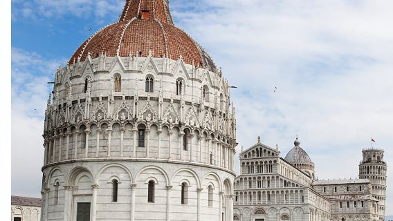ปิซา: ตั๋วเข้าชมจัตุรัสปาฏิหาริย์และไกด์เสียง