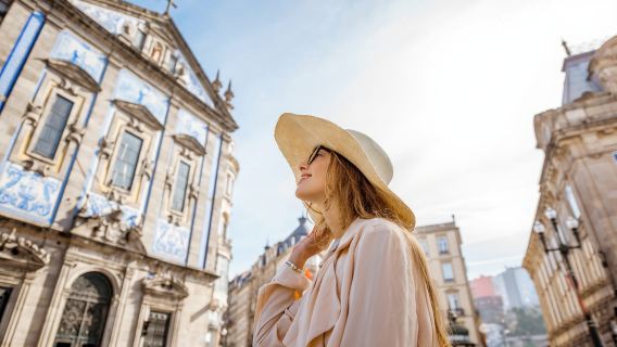 From Lisbon: Day Trip to Porto, Óbidos, and Nazaré