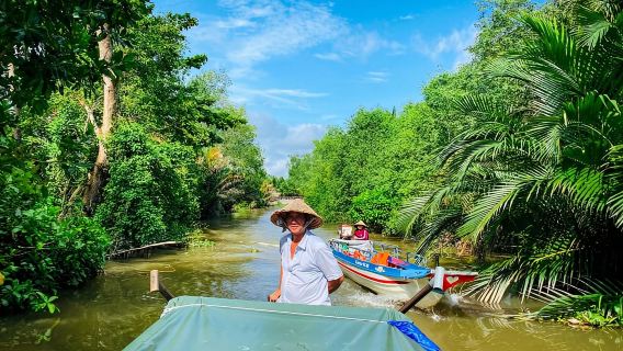 Can Tho: tour del Mekong, mercato galleggiante, cacao e canali selvaggi