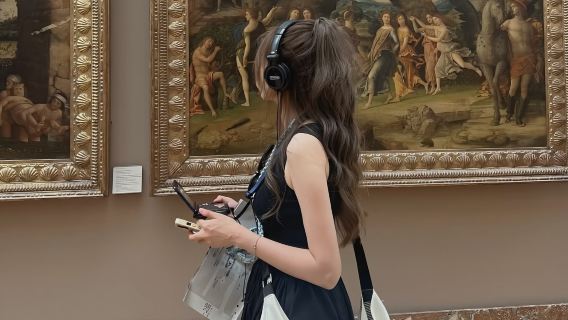 【VIP免排隊】巴黎羅浮宮中文深度導覽2小時可拼團/私人導覽 · 官方持證