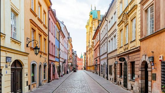 波蘭克拉科夫｜ 旅遊陪同翻譯｜ 展會｜ 商務考察洽談｜ 自由行地接｜接機 （可私人定制）