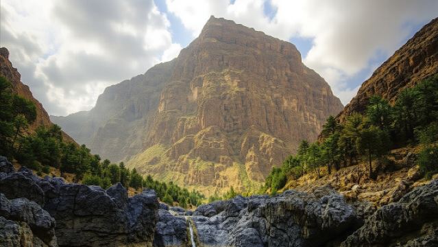 Coastal Expedition - Wadi Al Arbaeen, Fins & Bimmah Hole Full-Day Trip