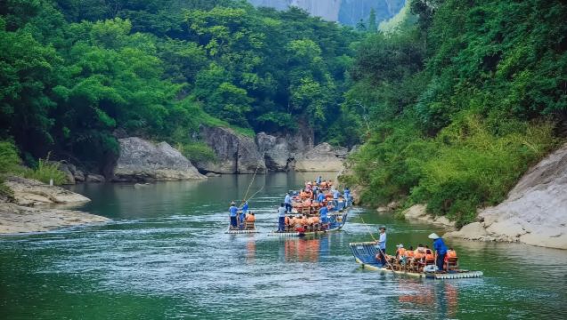 Tarikan Pelancongan Wuyishan + Rakit Buluh Sungai Sembilan Lengkung + Penerangan Berpandu Mendalam oleh Pakar [Pilihan Tontonan 'Impressions Da Hong Pao']