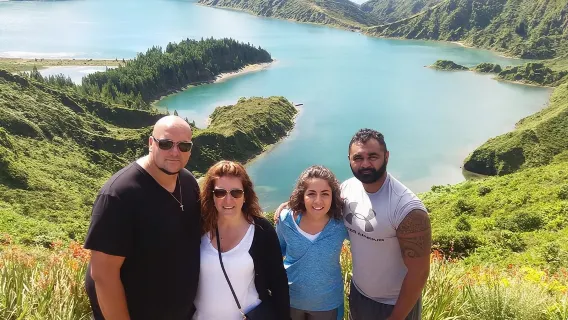 Van – Laketour – Sete Cidades / Lagoa do Fogo – Full Day w/lunch (Shared)
