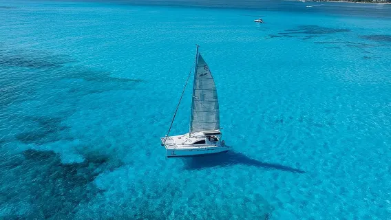 Isla Mujeres Day Tour with Catamaran, Snorkeling & Beach Club