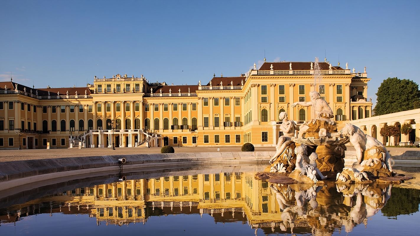 Schönbrunn Palace + Vienna Naschmarkt + St. Stephen's Cathedral + The Golden Hall day tour