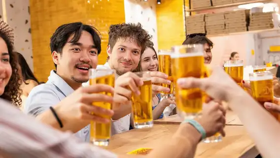 Flavors of Budapest: Guided Food & Drink Tour