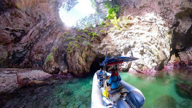 Sea Cave Adventures in the Coromandel