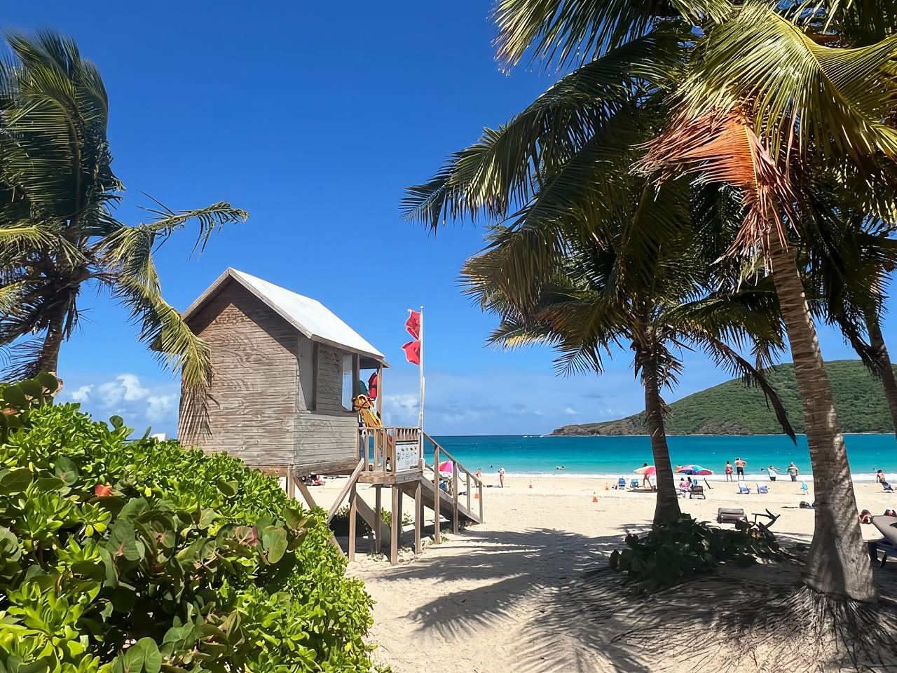 Culebra: Excursión autoguiada de un día con San Juan Transport