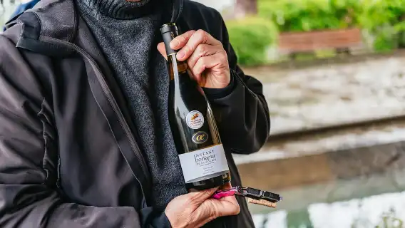 จากลียง: ทัวร์ชิมไวน์ Golden Stones Beaujolais