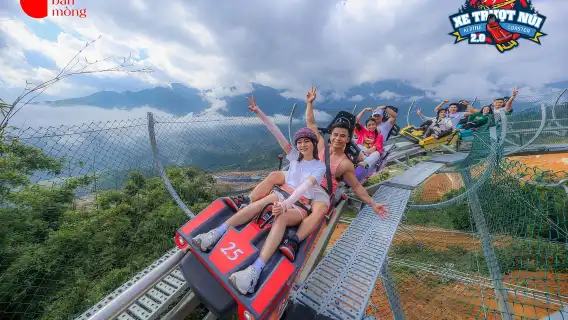 カットカット村、モアナ、ファンシーパンケーブル、サパのアルパインコースター