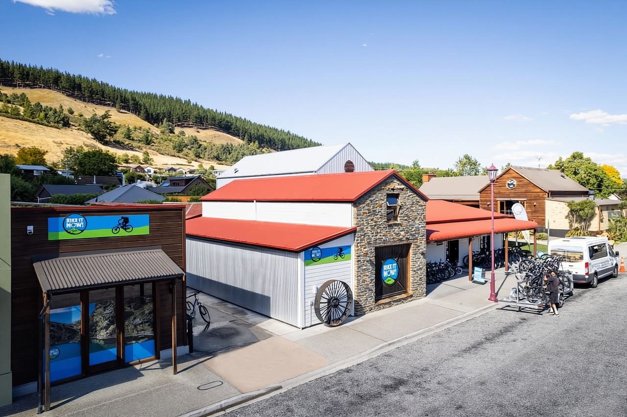 เส้นทางปั่นจักรยาน E-Bike ของ Otago Central Rail Trail ที่สามารถนำทางได้ด้วยตนเอง