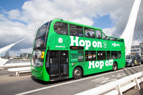 บัตร DoDublin Freedom Card: ระบบขนส่งสาธารณะและรถบัส Hop-On Hop-Off