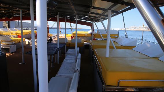 Cambrils: Catamaran Cruise with Drinks and BBQ Lunch Option