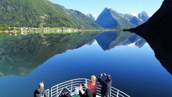 De Balestrand: Cruzeiro pelo Fiorde até Fjærland - Só ida