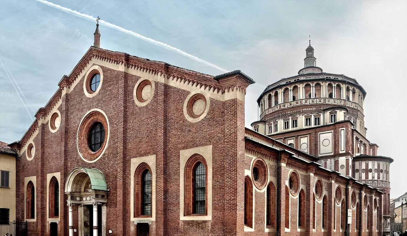 義大利比薩斜塔+比薩主教座堂+奇跡廣場+藍宮一日遊。