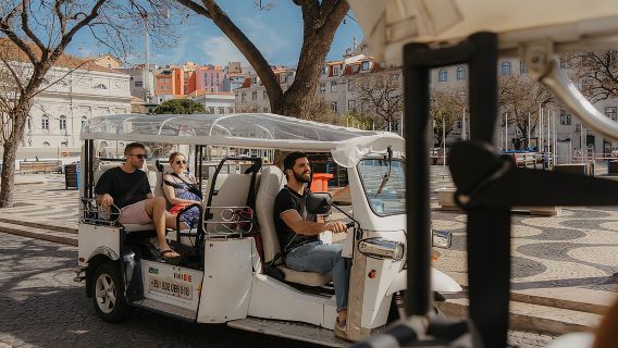 ทัวร์อาหารลิสบอนและรถตุ๊กตุ๊กพร้อม Eating Europe