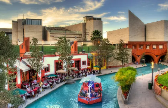 從蒙特雷出發的城市觀光