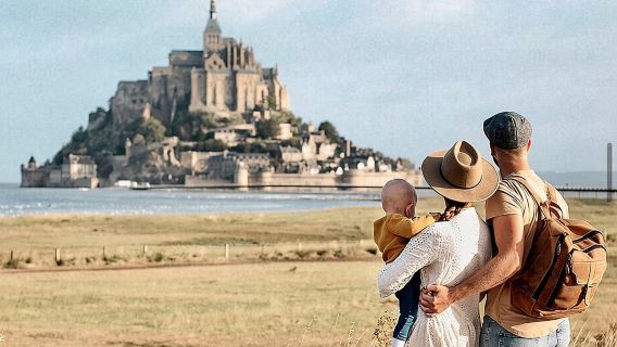 Mont St Michel Full Day Tour with a National Guide from Bayeux