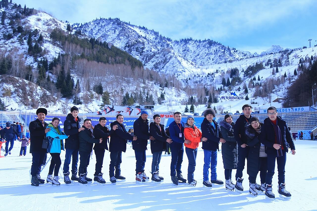 ทัวร์ชมเมืองอัลมาตี ชมชิมบูลัก โคกโตเบ ตลาดสีเขียว สวนสาธารณะ 28 กองกำลังรักษาการณ์ของพันฟิลอฟ