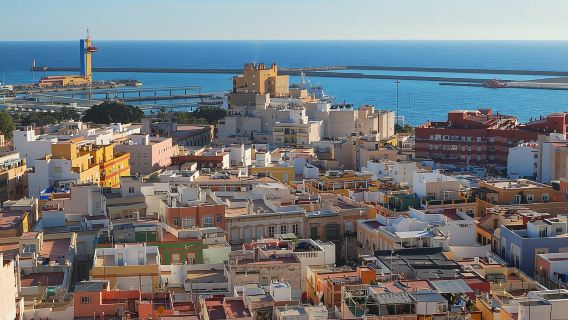 Almeria : Lawatan Berjalan Kaki Tersuai Persendirian Dengan Pemandu (Lawatan peribadi)