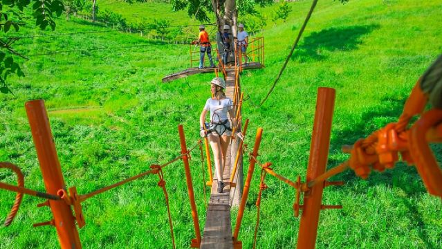 Punta Cana Zipline - 8 lines and a suspenseful hanging bridge