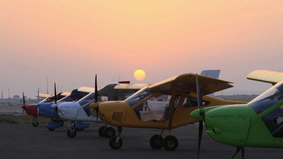 Elicottero a guida autonoma di Ras Al Khaimah "Una persona, un elicottero + addestramento 1 contro 1 con allenatore" - Video e foto